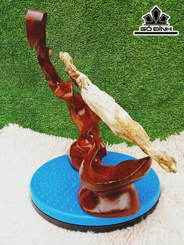 Tác Phẩm Gỗ Hóa Ngọc Cao 45 Ngang 5 (cm) 1,8kg