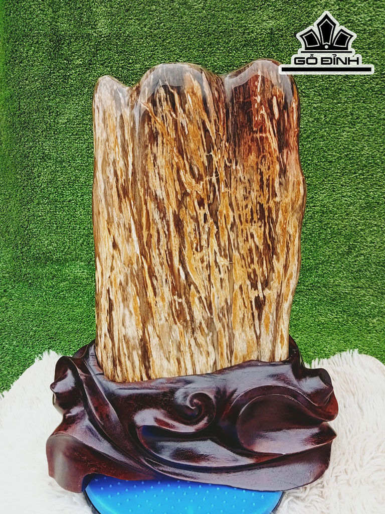 Tác Phẩm Gỗ Hóa Thạch Cao 43 Ngang 22 (cm) 17kg