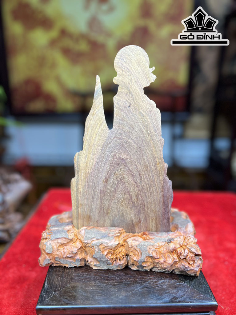Tượng Ngựa Phong Thủy (Nhất Mã Phi Thiên) Gỗ Sưa Cao 28 Ngang 15 Sâu 6,5 (cm)