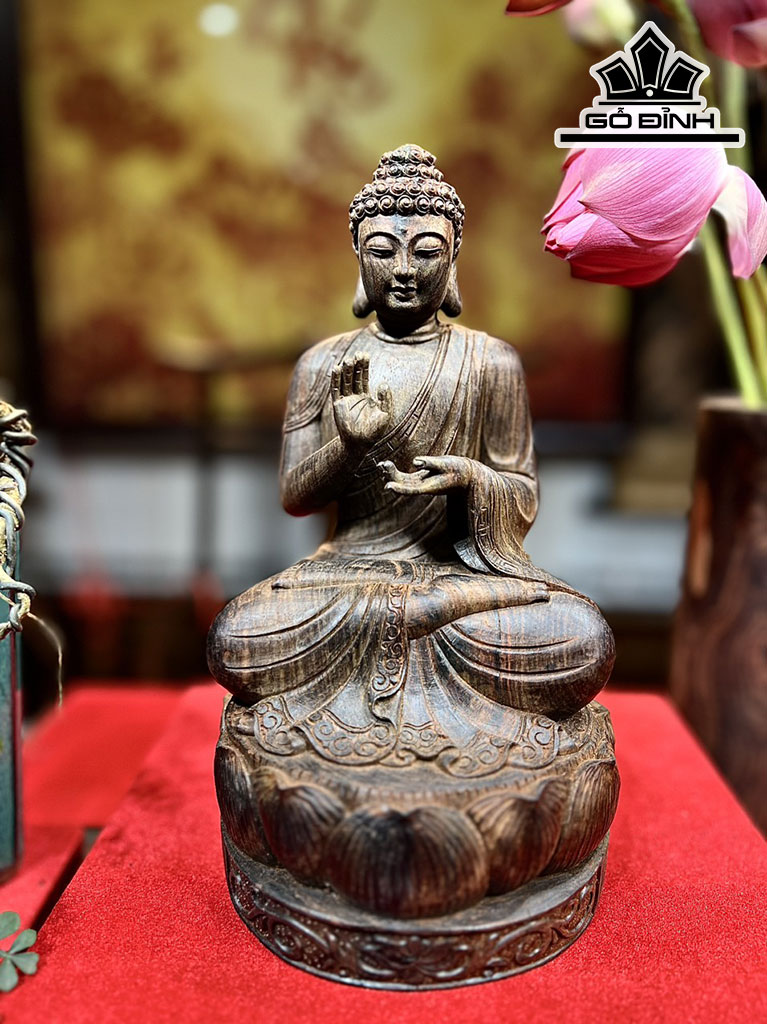 Tượng Phật Adida Gỗ Trắc Cao 25 Ngang 15 Sâu 14 (cm)