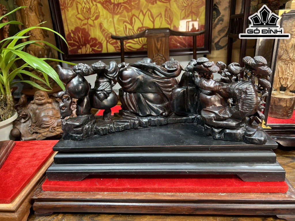 Tượng Phật Di Lặc Gỗ Trắc Ngang 48 Cao 28 Sâu 18 (cm)