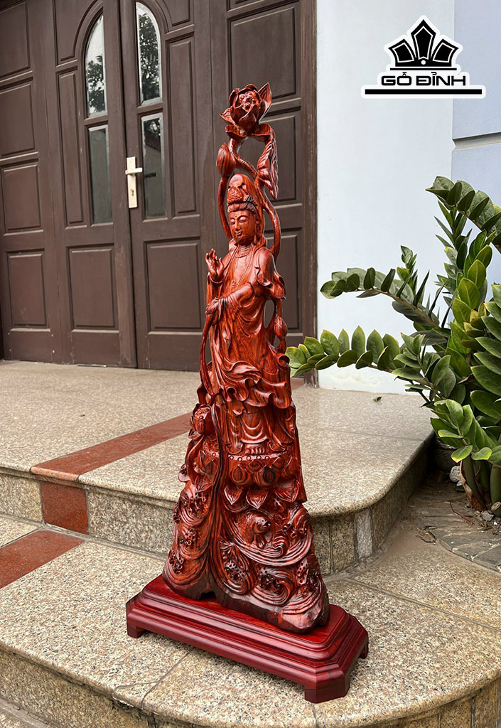 Tượng Phật Bà Quan Âm Gỗ Trắc Cao 87 Ngang 30 Sâu 10 (cm)