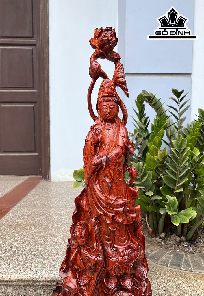 Tượng Phật Bà Quan Âm Gỗ Trắc Cao 87 Ngang 30 Sâu 10 (cm)