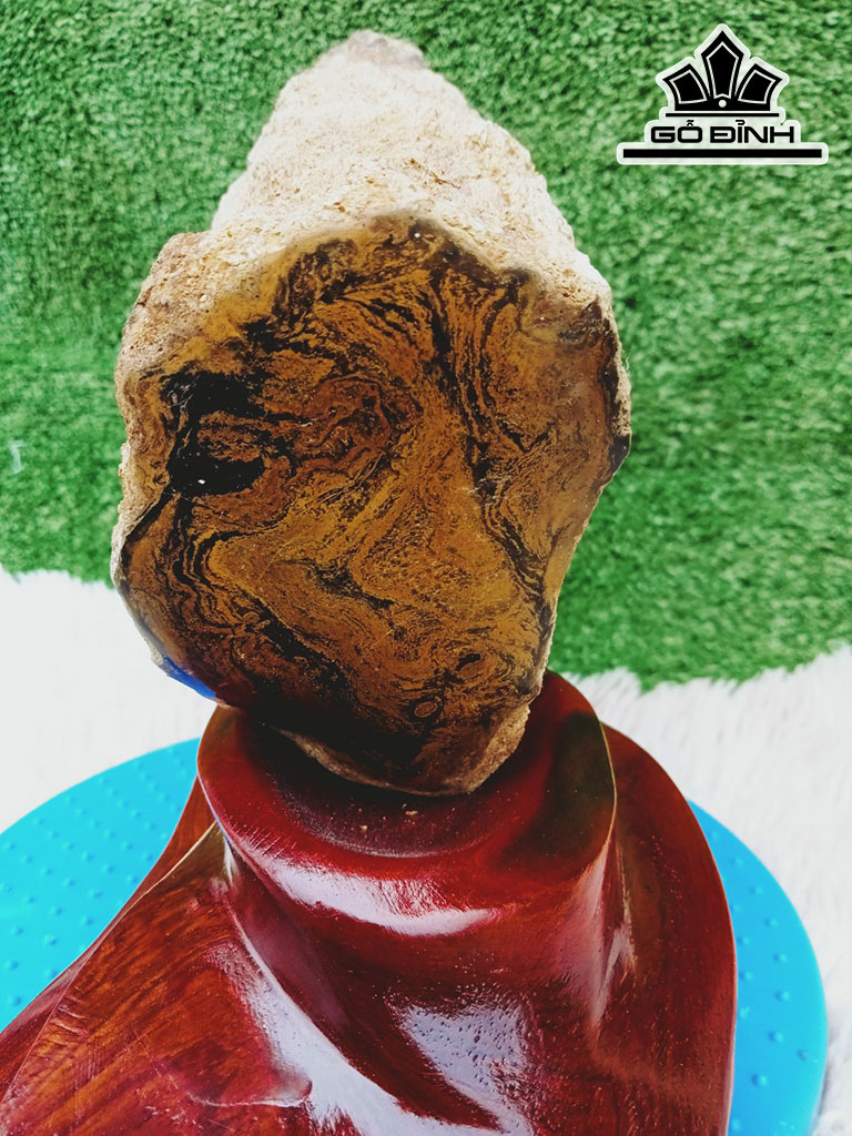 Tác Phẩm Gỗ Hóa Ngọc Cao 31 Đường Kính 9 (cm) 4,5kg