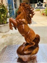 Tượng Ngựa Phong Thủy (Nhất Mã Phi Thiên) Gỗ Hương Ngang 24 Cao 50 Sâu 20 (cm)
