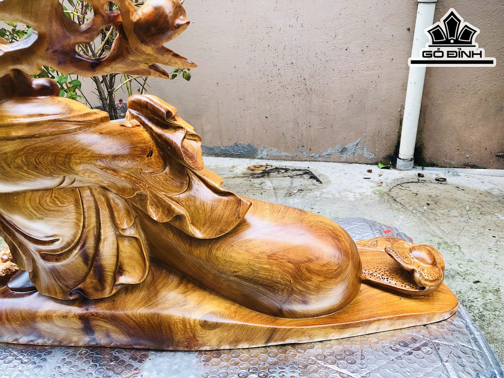 Tượng Phật Di Lặc Gỗ Hương Ngang 68 Cao 45 Sâu 33 (cm)