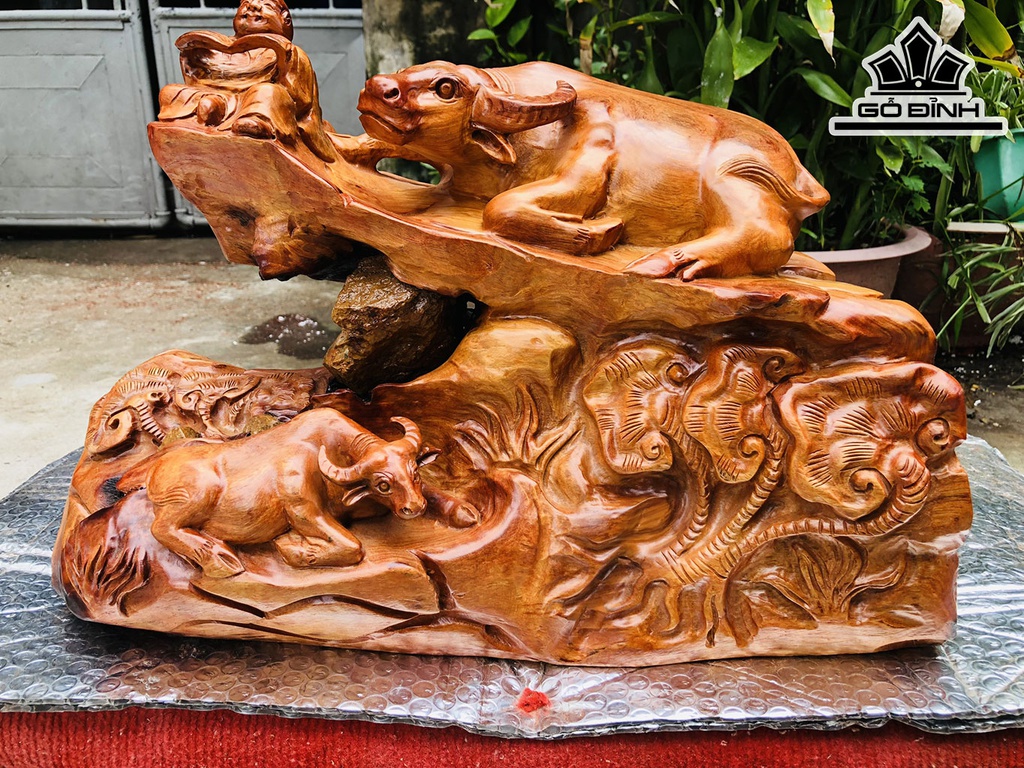 Tượng Trâu Gỗ Hương Ngang 47 Cao 33 Sâu 24 (cm)