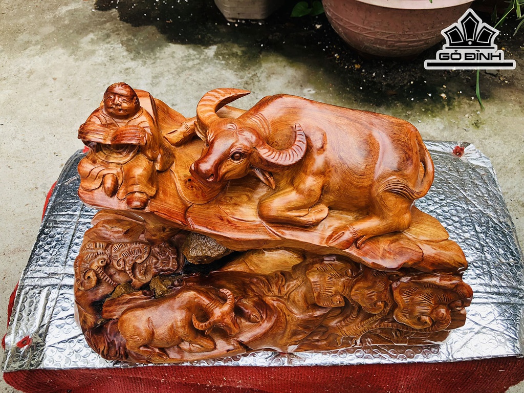 Tượng Trâu Gỗ Hương Ngang 47 Cao 33 Sâu 24 (cm)