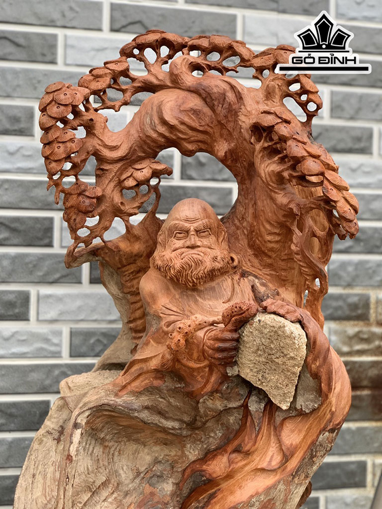 Tượng Đạt Ma Sư Tổ Gỗ Hương Cao 84 Ngang 43 Sâu 34 (cm)