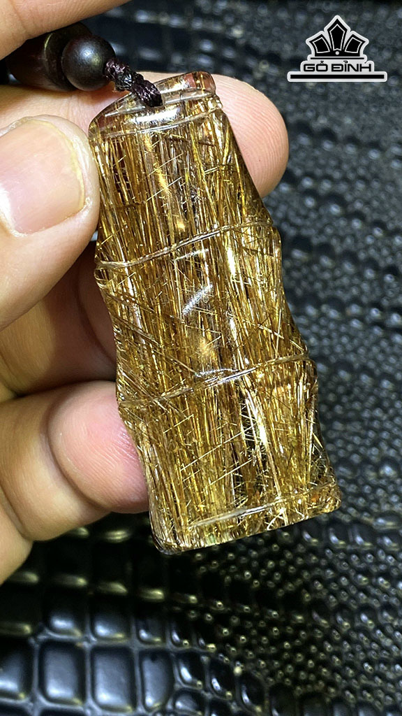 Mặt Dây Chuyền Đá Thạch Anh Tóc Nâu Cao 50 Ngang 22,4 Sâu 11,9 (mm) 23gr