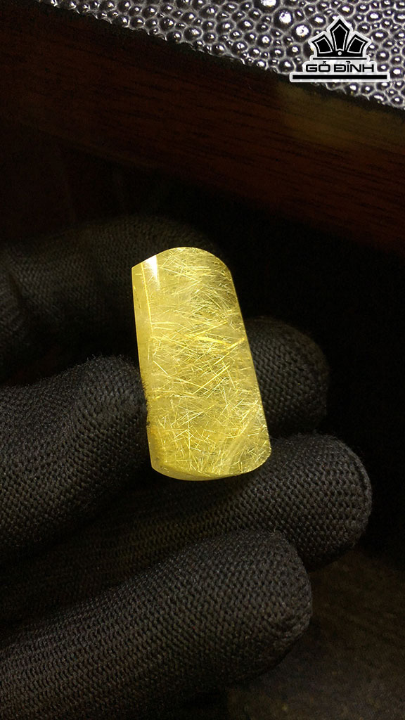 Mặt Dây Chuyền Đá Thạch Anh Tóc Vàng Cao 33 Ngang 20,6 Sâu 7,7 (mm) 9,7gr