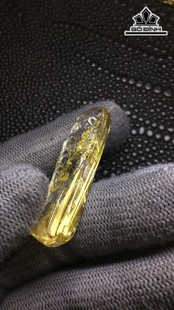 Mặt Dây Chuyền Đá Thạch Anh Tóc Vàng Cao 46 Ngang 12,8 Sâu 7,6 (mm) 8,5gr
