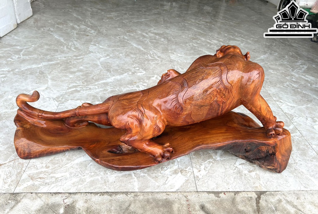 Tượng Hổ Phong Thủy Gỗ Hương Cao 45 Ngang 100 Sâu 32 (cm)