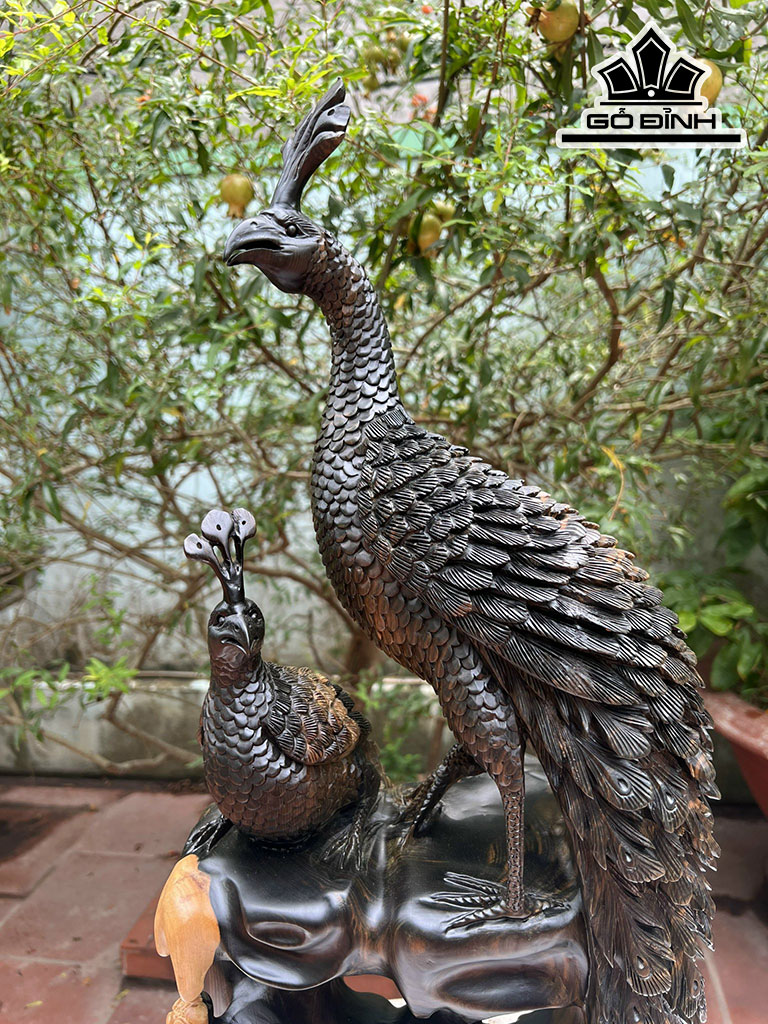 Tượng Chim Gỗ Mun Hoa Cao 63 Ngang 28 Sâu 13 (cm)