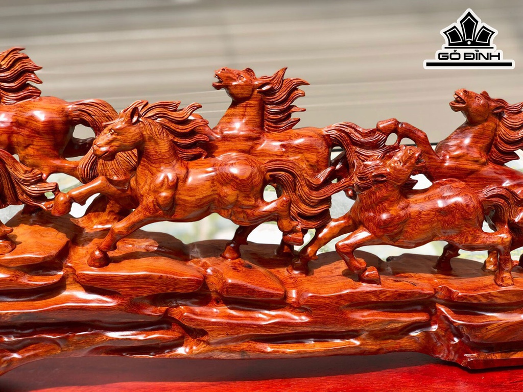 Tượng Bát Mã Gỗ Hương Cao 40 Ngang 95 Sâu 15 (cm)
