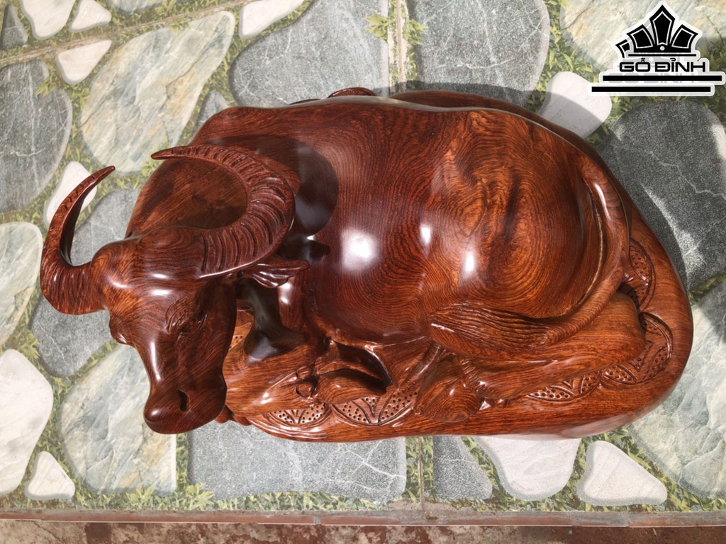 Tượng Trâu Gỗ Hương Cao 30 Ngang 42 Sâu 30 (cm)