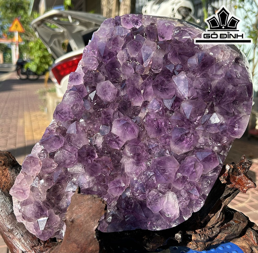 Tinh Thể Đá Thạch Anh Tím Cao 28 Ngang 35 (cm) 5,9kg