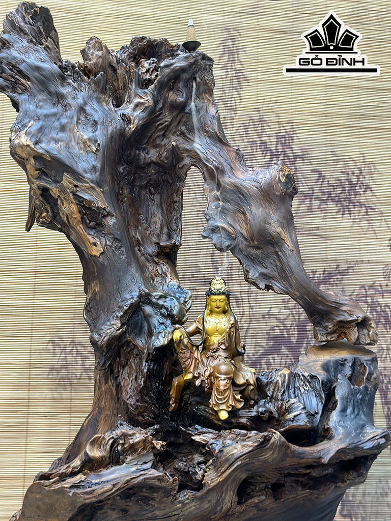 Tượng Phật Bà Quan Âm Gỗ Lũa Bách Xanh Cao 65 Ngang 38 Sâu 21 (cm)