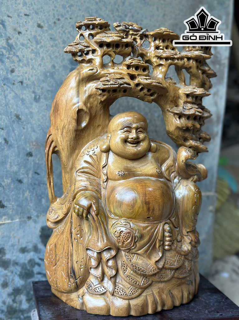 Tượng Phật Di Lặc Gỗ Bách Xanh Cao 43 Ngang 28 Sâu 15 (cm)