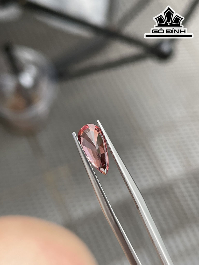 Viên Ngọc Đá Spinel 1,32cts