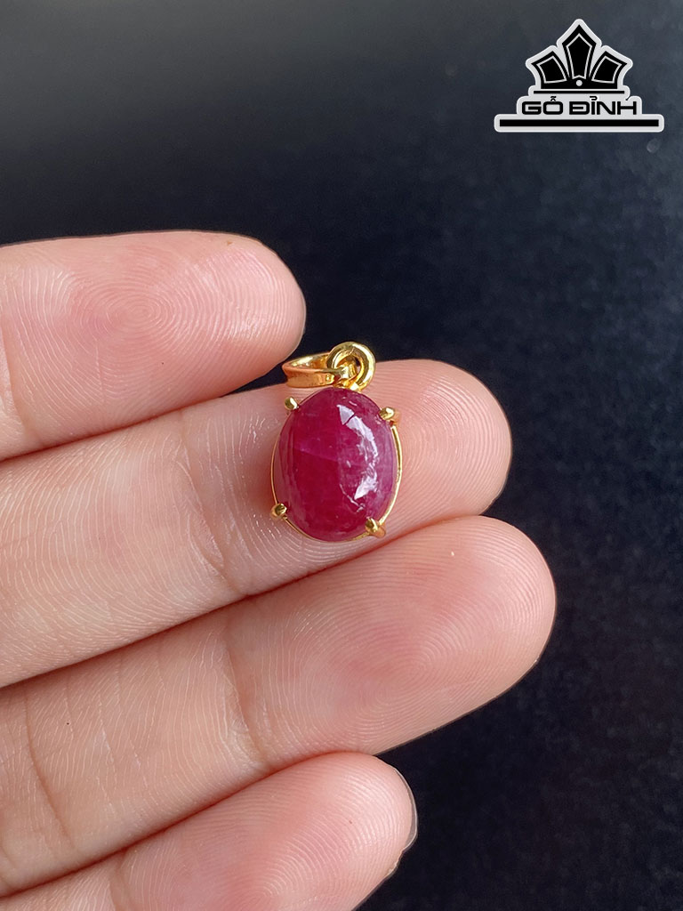 Mặt Dây Chuyền Đá Ruby 3cts