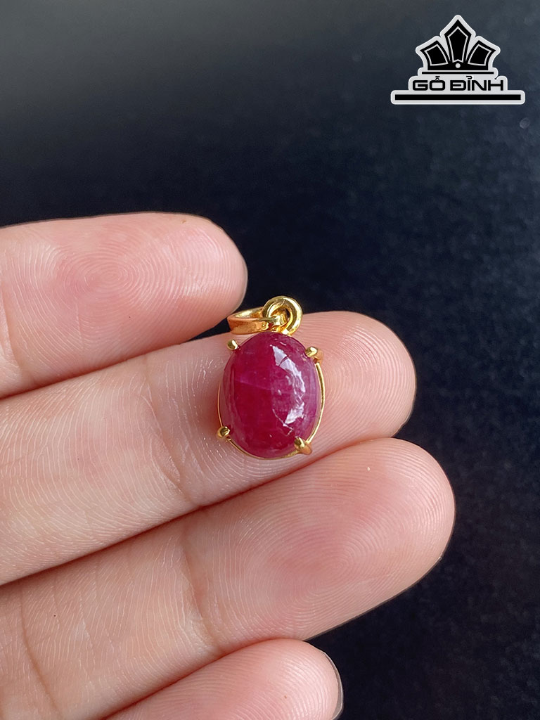 Mặt Dây Chuyền Đá Ruby 3cts