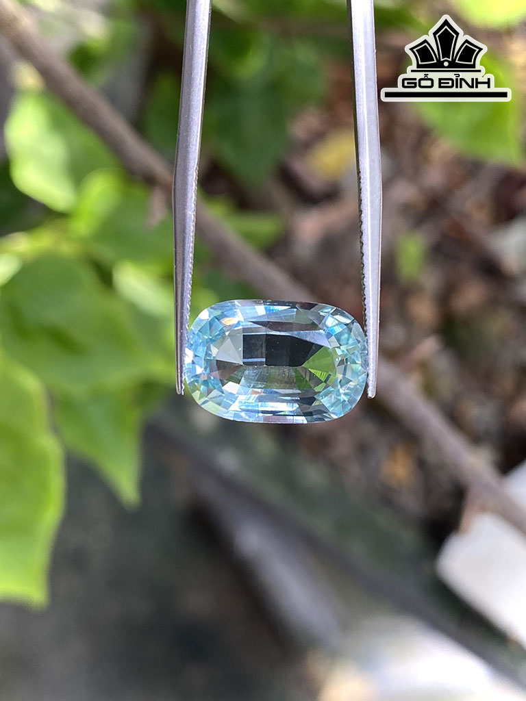 Viên Ngọc Đá Aquamarine Xanh Cao 15 Ngang 10 Sâu 6,5 (mm) 6,47cts