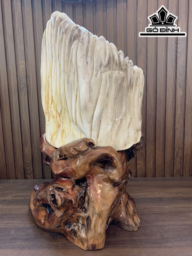 Tác Phẩm Gỗ Hóa Thạch Cao 54 Ngang 30 (cm) 10kg