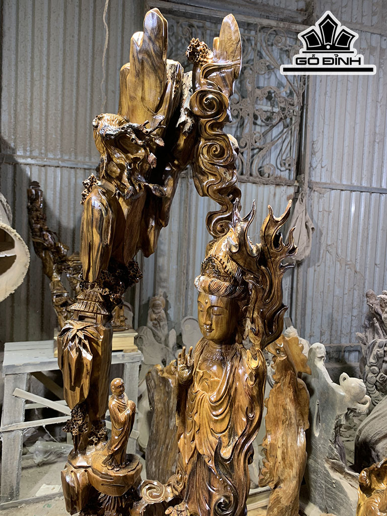 Tượng Nhất Tâm Bái Phật Gỗ Bách Xanh Cao 97 Ngang 38 Sâu 22 (cm)