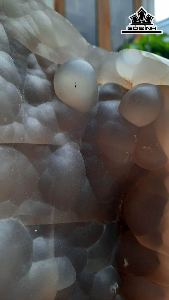 Tác Phẩm Đá Mã Não Cao 33 Ngang 20 (cm) 9kg