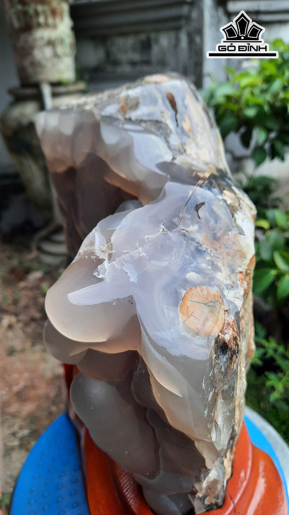 Tác Phẩm Đá Mã Não Cao 33 Ngang 20 (cm) 9kg