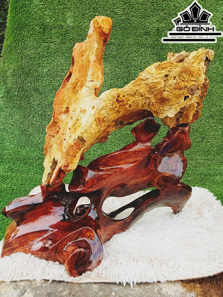 Tác Phẩm Gỗ Hóa Ngọc Cao 50 Ngang 13 (cm) 9,5kg