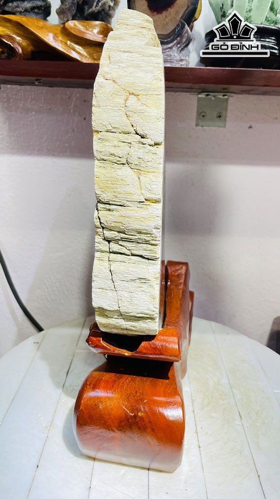 Tác Phẩm Gỗ Hóa Thạch Cao 40 Rộng 25 (cm) 6,5kg