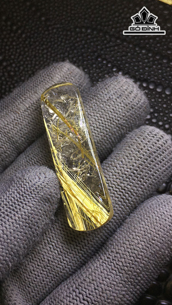 Mặt Dây Chuyền Chạm Rồng Đá Thạch Anh Tóc Vàng Cao 46 Ngang 12,8 Sâu 7,6 (mm) 8,5gr