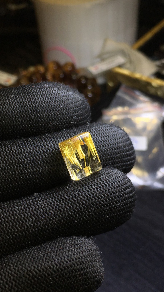 Mặt Nhẫn Đá Thạch Anh Tóc Vàng Cao 11,8 Ngang 8,8 Sâu 6,4 (mm) 1,8gr