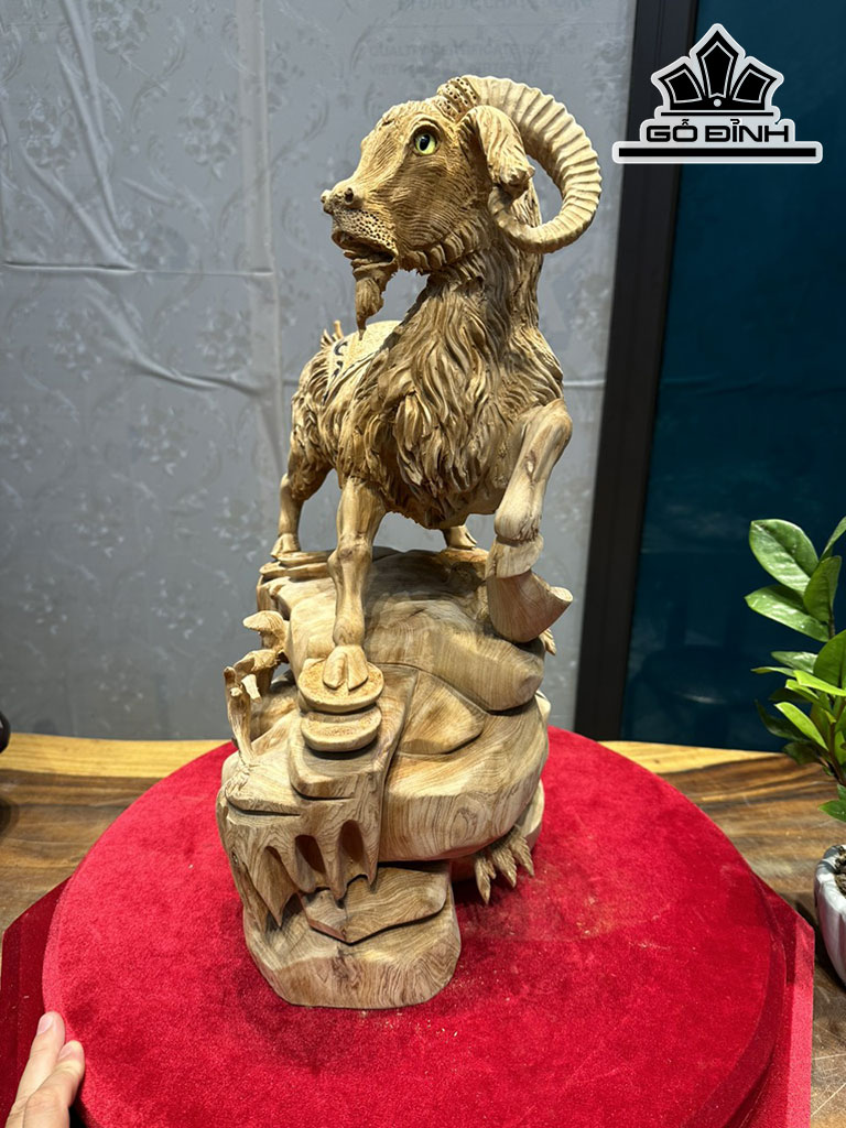 Tượng Nhất Dương Gỗ Ngọc Am Cao 50 Ngang 38 Sâu 24 (cm)
