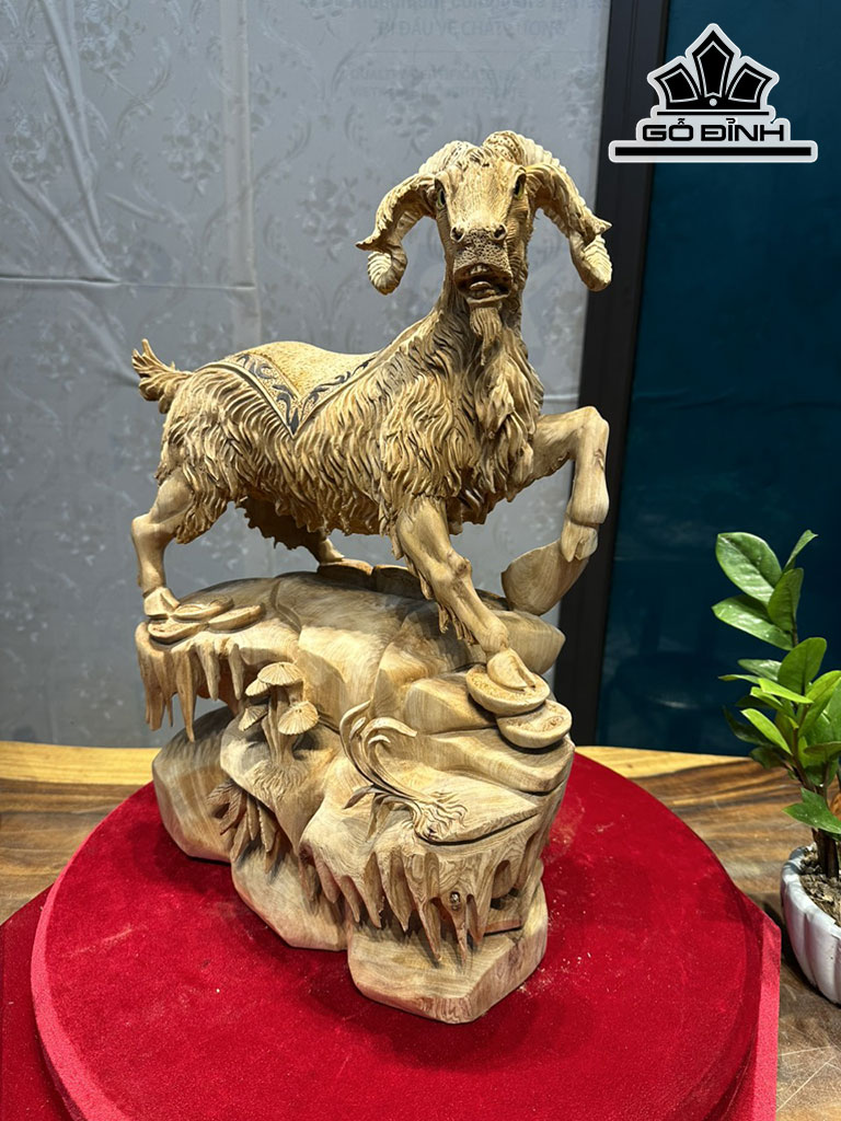Tượng Nhất Dương Gỗ Ngọc Am Cao 50 Ngang 38 Sâu 24 (cm)