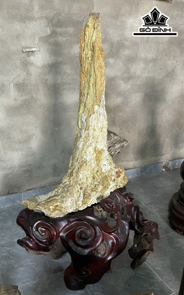 Tác Phẩm Gỗ Hóa Thạch Cao 138 (cm) 45kg