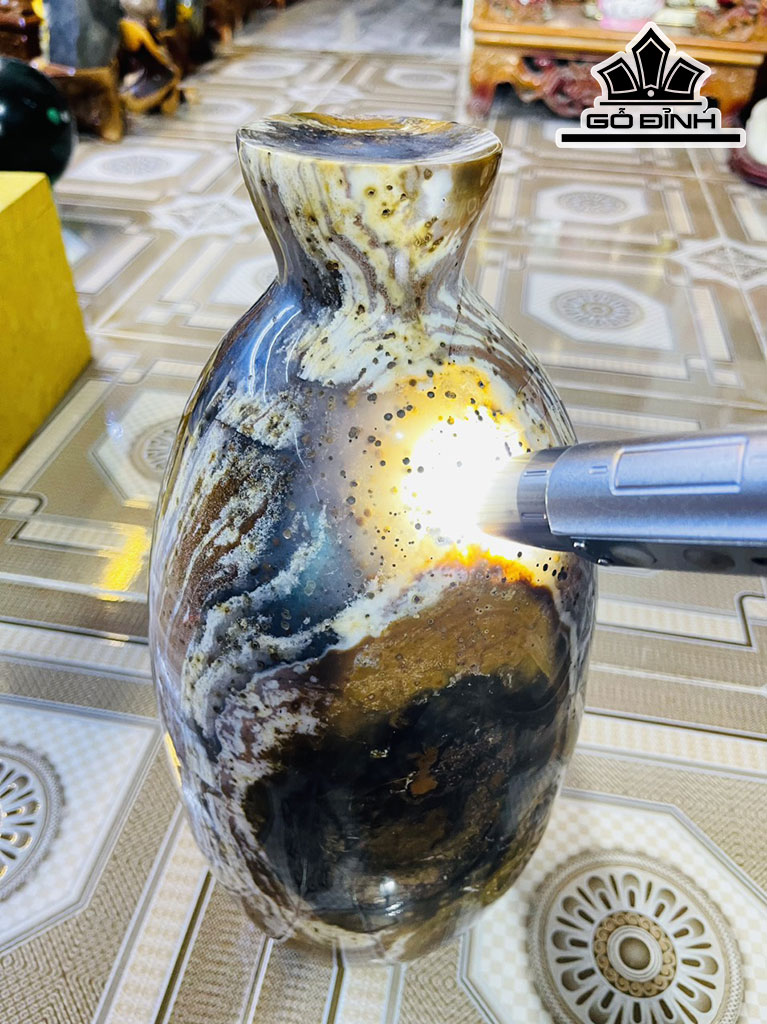 Tác Phẩm Bình Đá Mã Não Cao 40 Ngang 19 (cm) 15,2kg