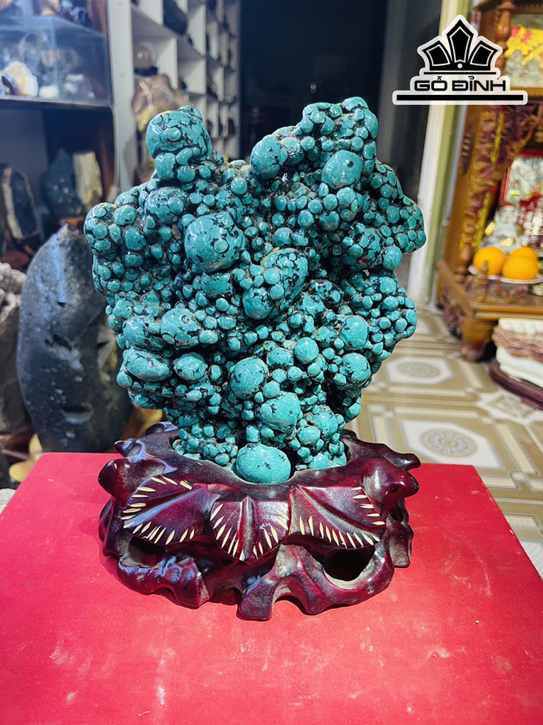 Tác Phẩm Đá Ngọc Lam Cao 24 (cm) 2,3kg