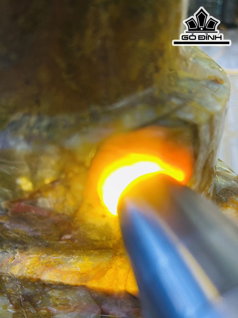 Tác Phẩm Gỗ Hóa Thạch Cao 34 (cm) 6kg