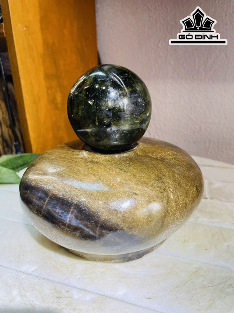 Chum Phú Quý Gỗ Hóa Thạch Cao 16 Đường Kính 16 (cm) 3,2kg