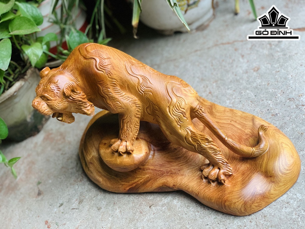 Tượng Hổ Phong Thủy Gỗ Hương Cao 23 Ngang 36 Sâu 20 (cm)