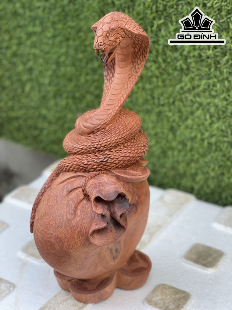 Tượng Rắn Phong Thủy Gỗ Hương Cao 40 Ngang 16 Sâu 20 (cm)