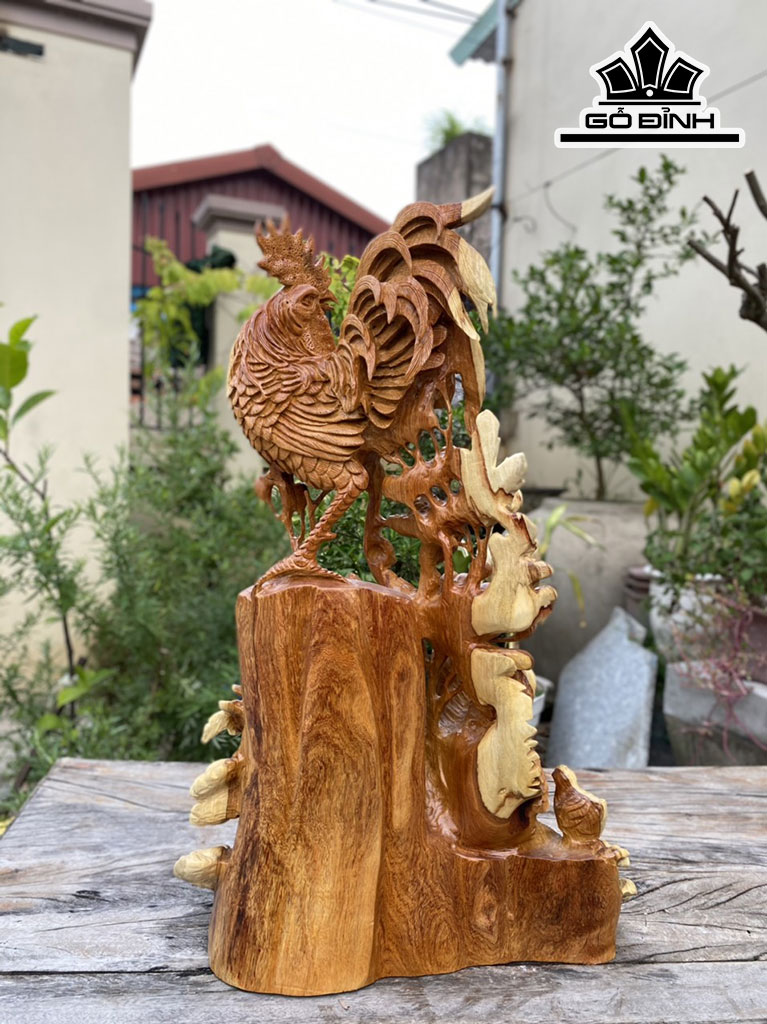 Tượng Gia Đình Gà Gỗ Hương Cao 62 Ngang 38 Sâu 18 (cm)
