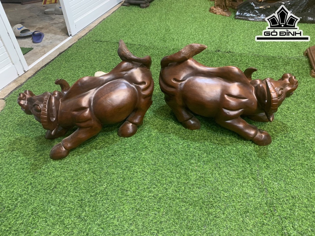 Cặp Tượng Trâu Gỗ Xà Cừ Cao 32 Ngang 52 Sâu 25 (cm)
