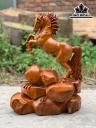 Tượng Ngựa Phong Thủy (Nhất Mã Phi Thiên) Gỗ Ngọc Am Cao 60 Ngang 45 Sâu 24 (cm)