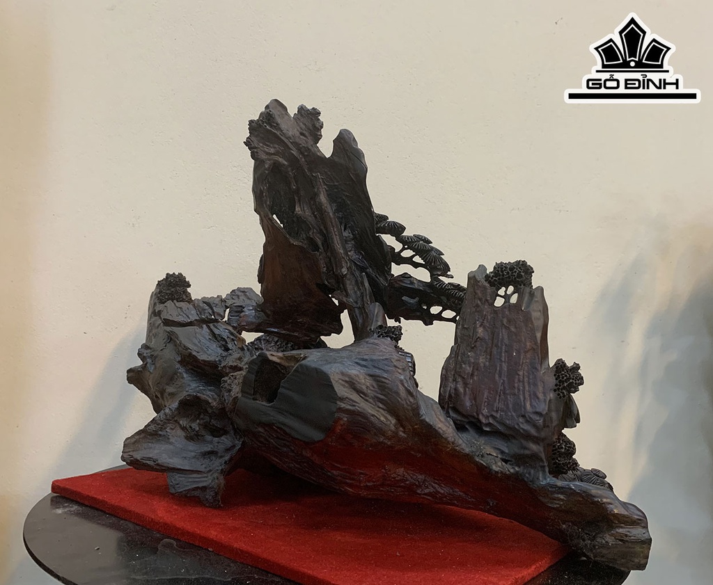 Tượng Tiểu Cảnh Gỗ Trắc Cao 32 Ngang 63 Sâu 22 (cm)