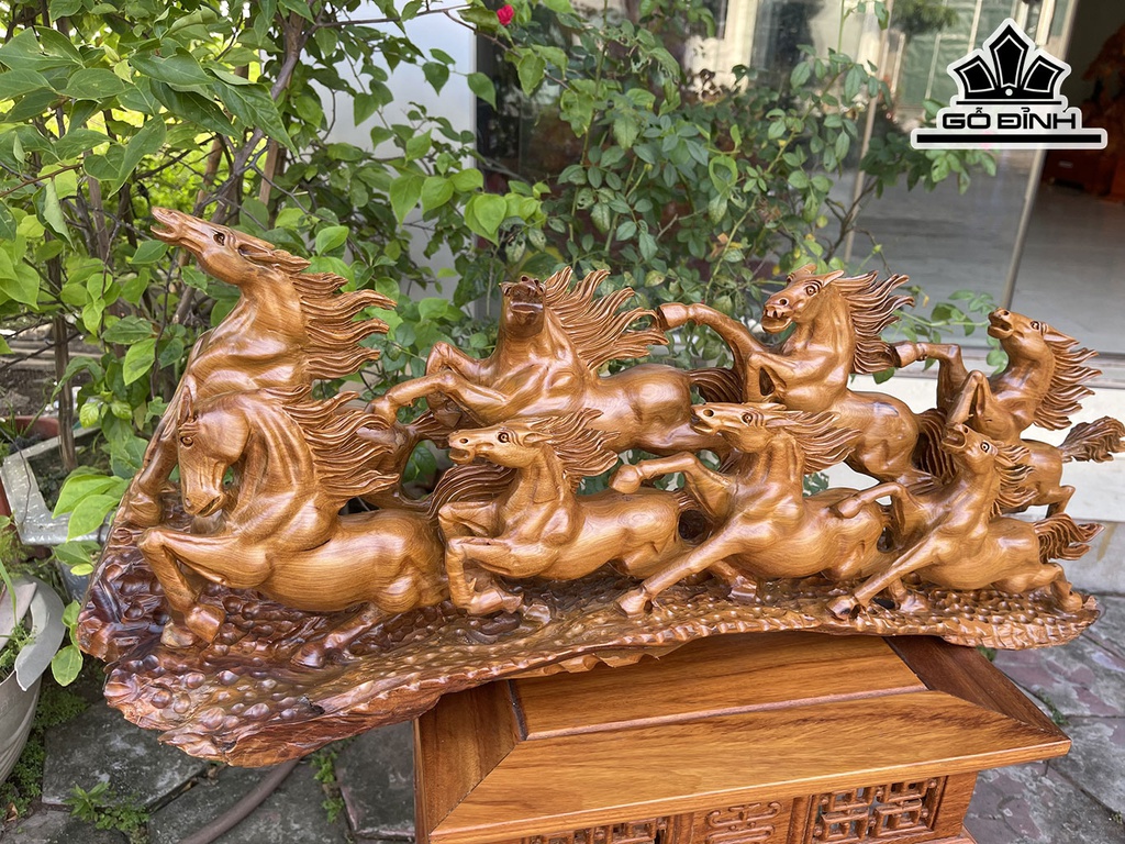 Tượng Bát Mã Gỗ Bách Xanh Cao 29 Ngang 79 Sâu 23 (cm)
