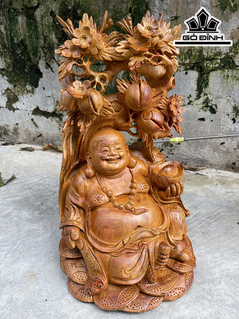 Tượng Phật Di Lặc Ngồi Vác Đào Gỗ Hương Cao 45 Ngang 27 Sâu 30 (cm)